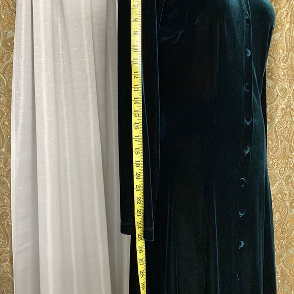 Maxi button down gown - Picture 7 of 11